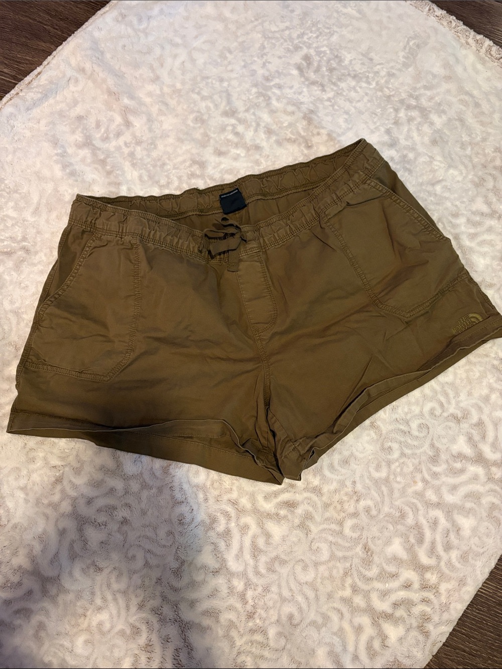 The North Face Women's brownish-rust color. Drawstring Shorts
